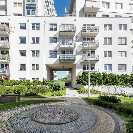 아파트 Marina Park